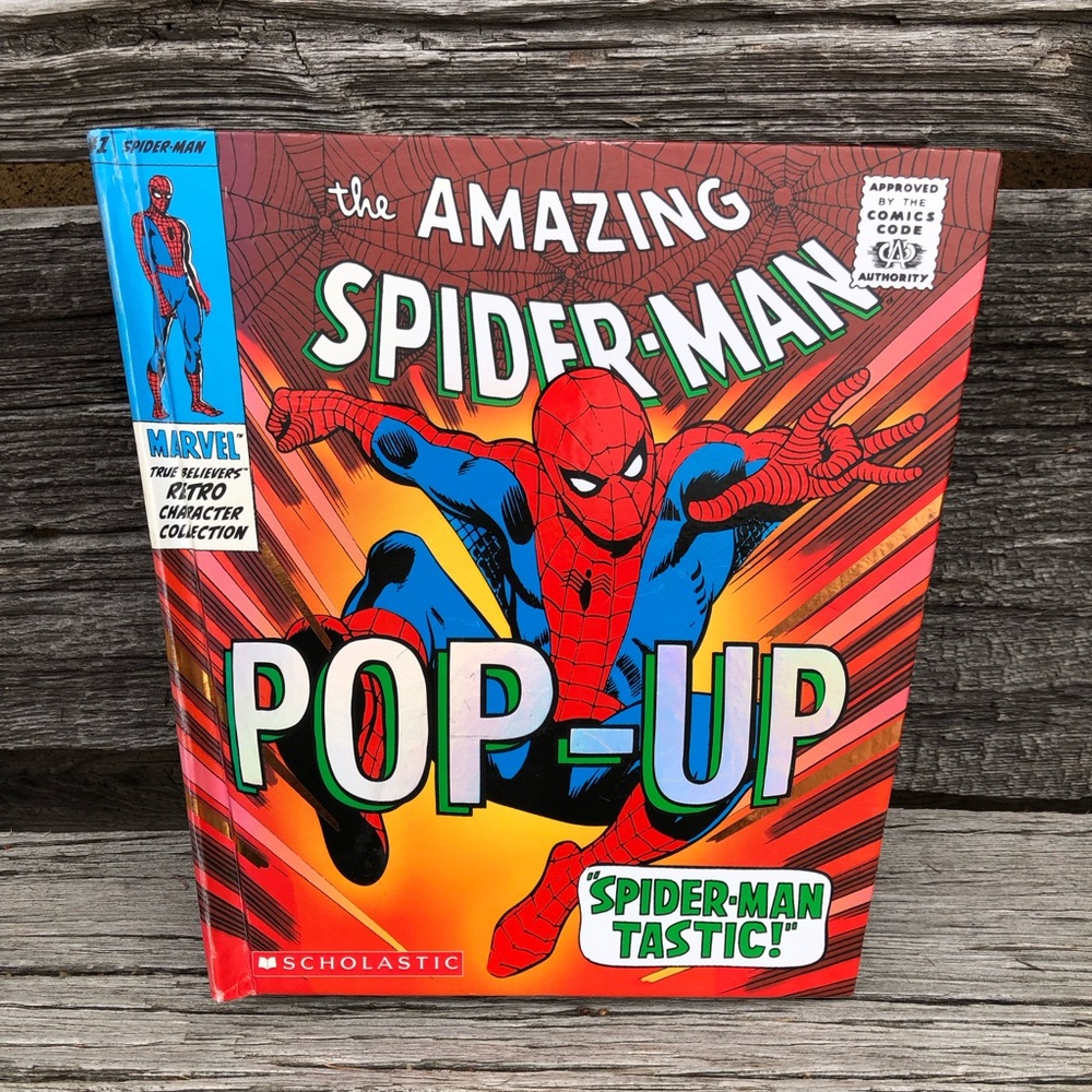 The Amazing Spider-Man Pop Up Hardcover Comic Book 💙❤️🖤